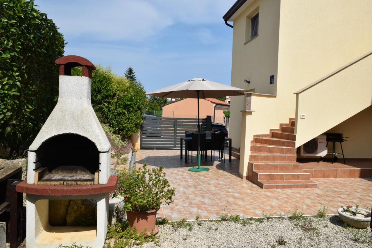 Villa Vinki Vinkuran Exterior foto