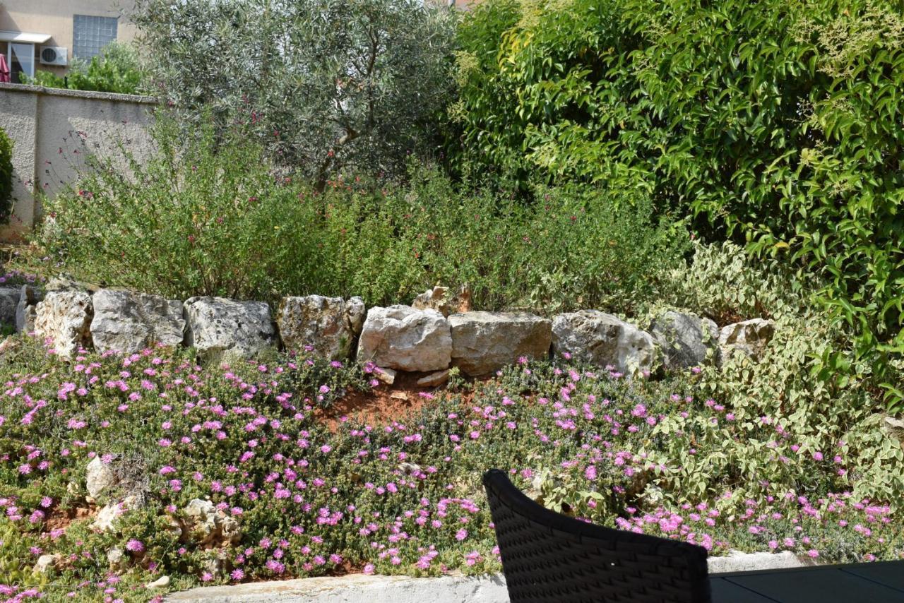 Villa Vinki Vinkuran Exterior foto